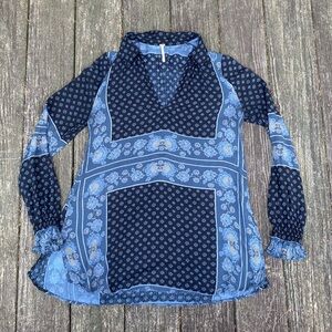 Free People floral long sleeve tunic size XS
